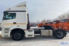 Седельный тягач КамАЗ 5490